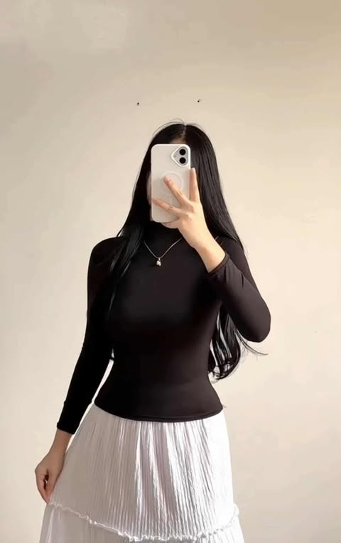 Luna Turtleneck Longsleeve Top Double Lining Front