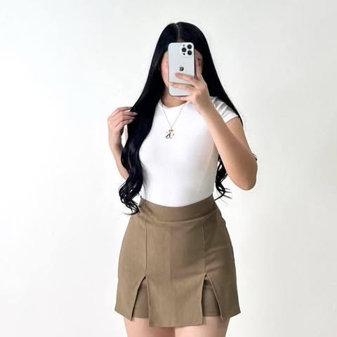 Demi Two Slit Skort