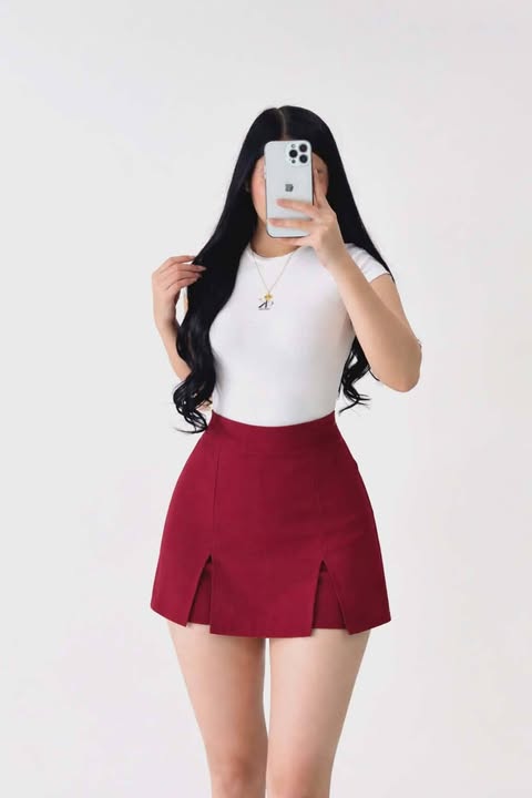 Demi Two Slit Skort