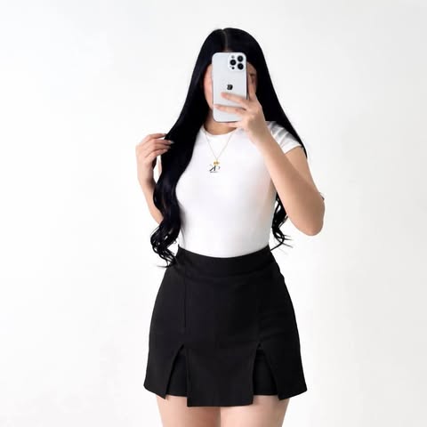 Demi Two Slit Skort