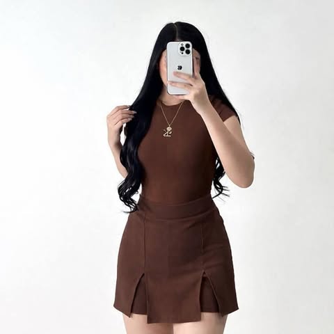Demi Two Slit Skort