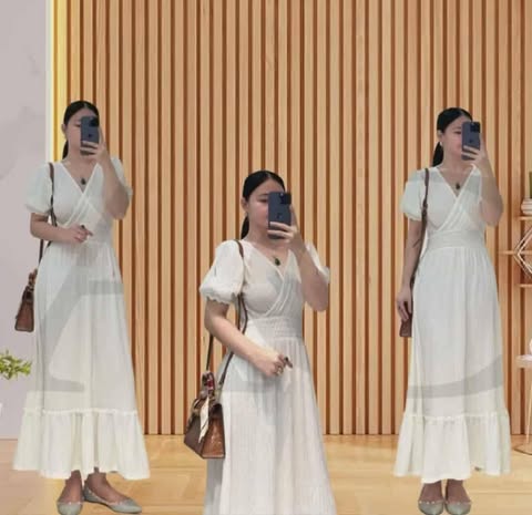 Carmen Vneck Maxi Dress
