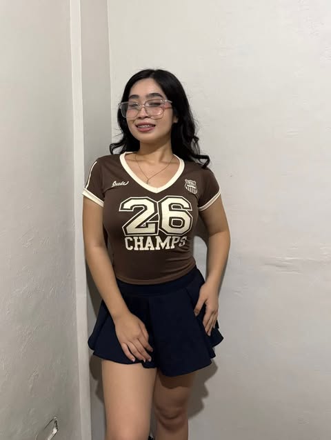 Naya 26 Champs Vneck Top