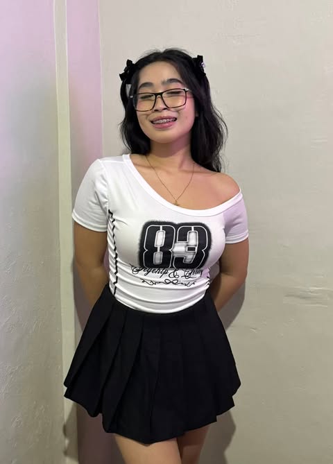 Mica 83&nbsp;Offshoulder Top