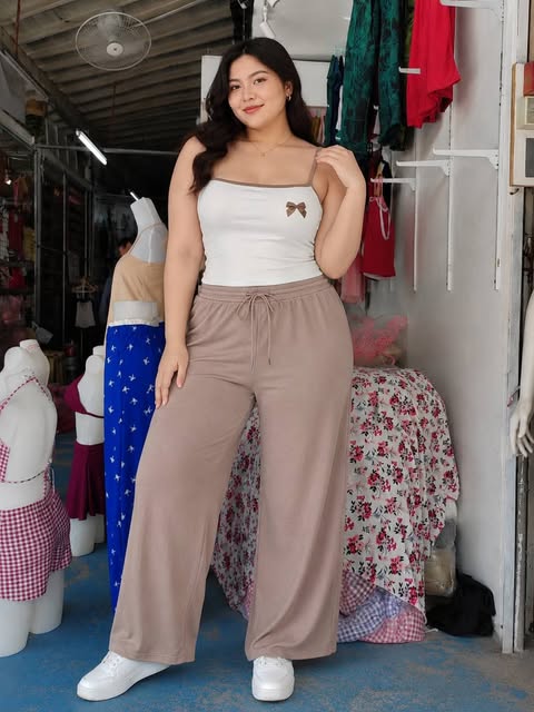 Plus Size Ysabel Two Tone Coquette Spag Top and Pants Coords