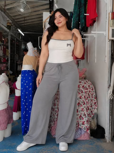 Plus Size Ysabel Two Tone Coquette Spag Top and Pants Coords