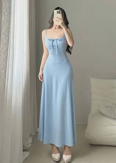 Sarsi Backless Maxi Dress