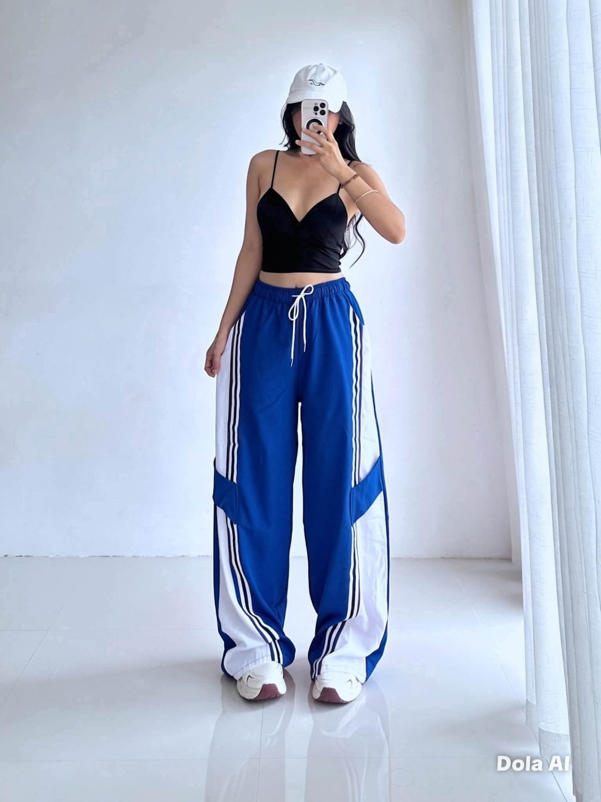Adi Baggy Tape Pants