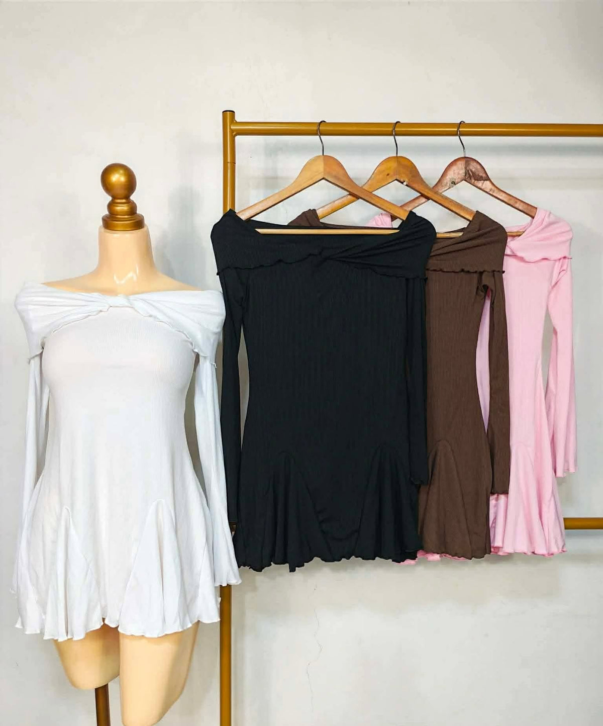 Rosa Offshoulder Longsleeve Mini Dress