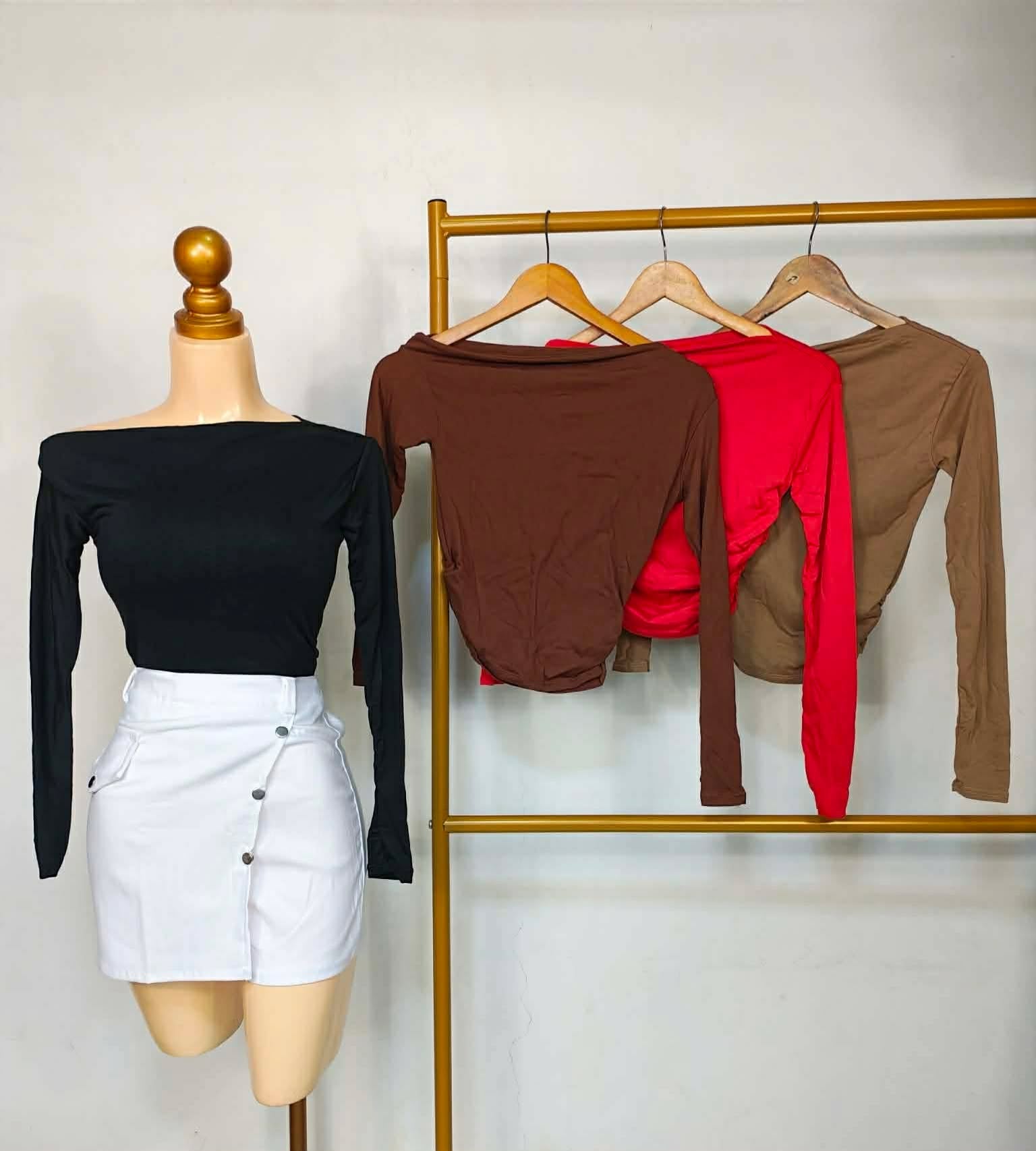 Vera Offshoulder Longsleeve Top Double Lining Front