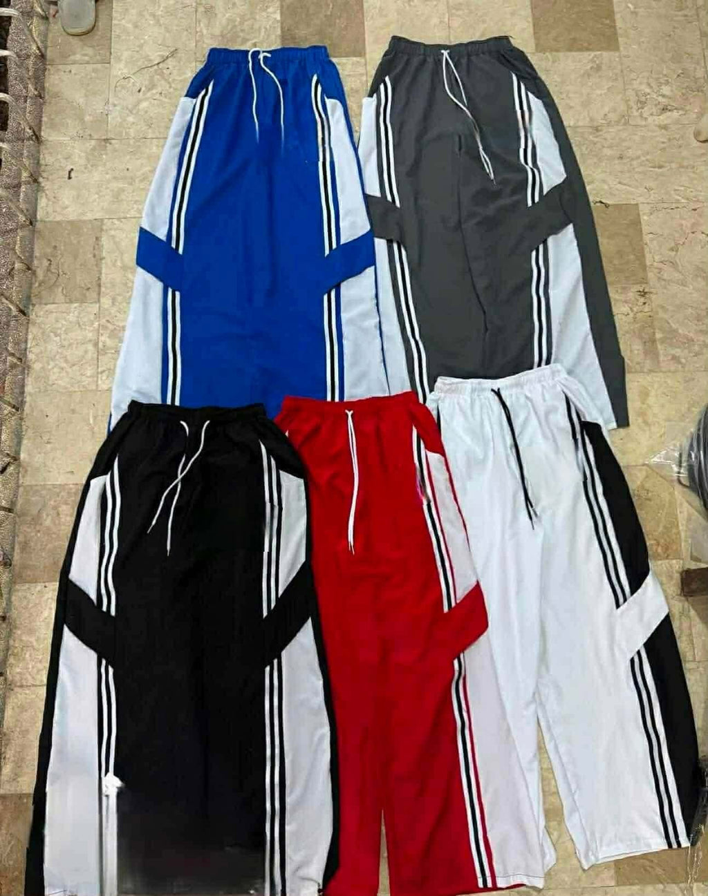 Adi Baggy Tape Pants