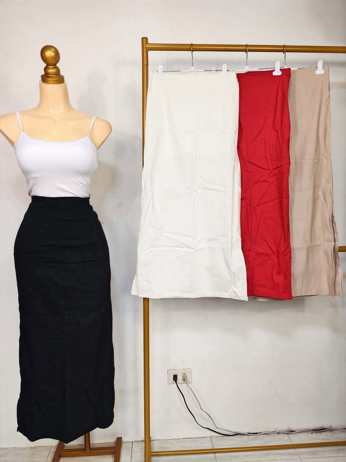 Talin Slit Maxi Skirt